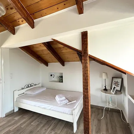 Countryside Loft - Inachos Pasas