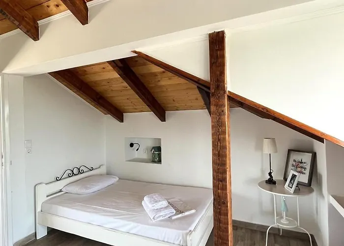 Countryside Loft - Inachos Pasas
